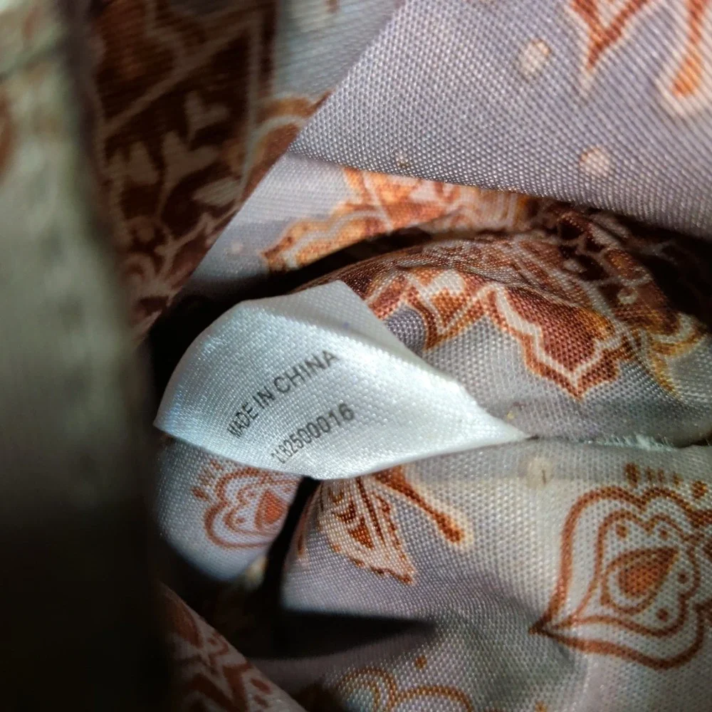 Hobo International Wallet Green Leather Clutch Snap Closure Card Slots Bohemian
